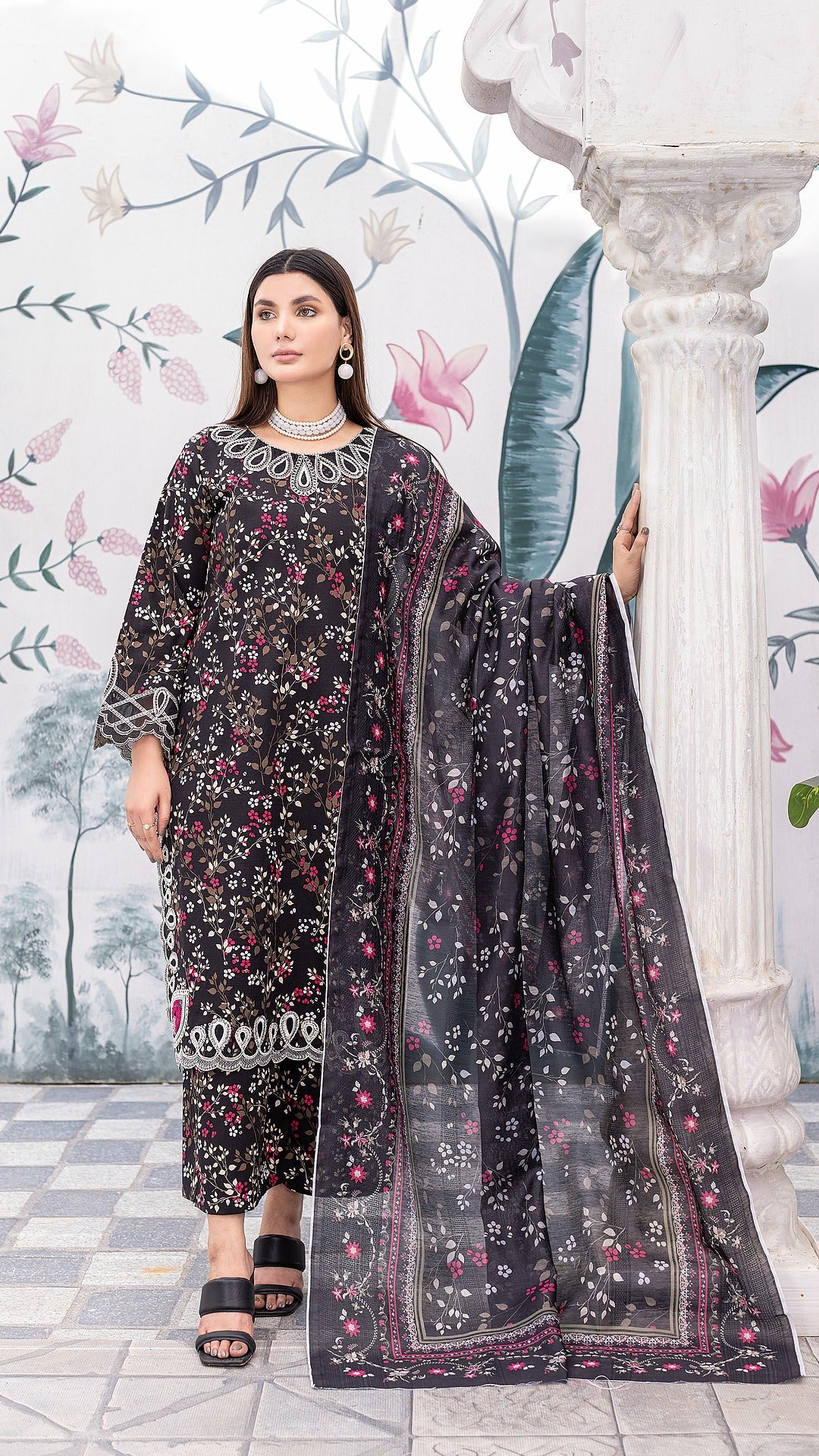Premium Black 3-Piece Ready-to-Wear | Khaddar | Elegance in Every Thread