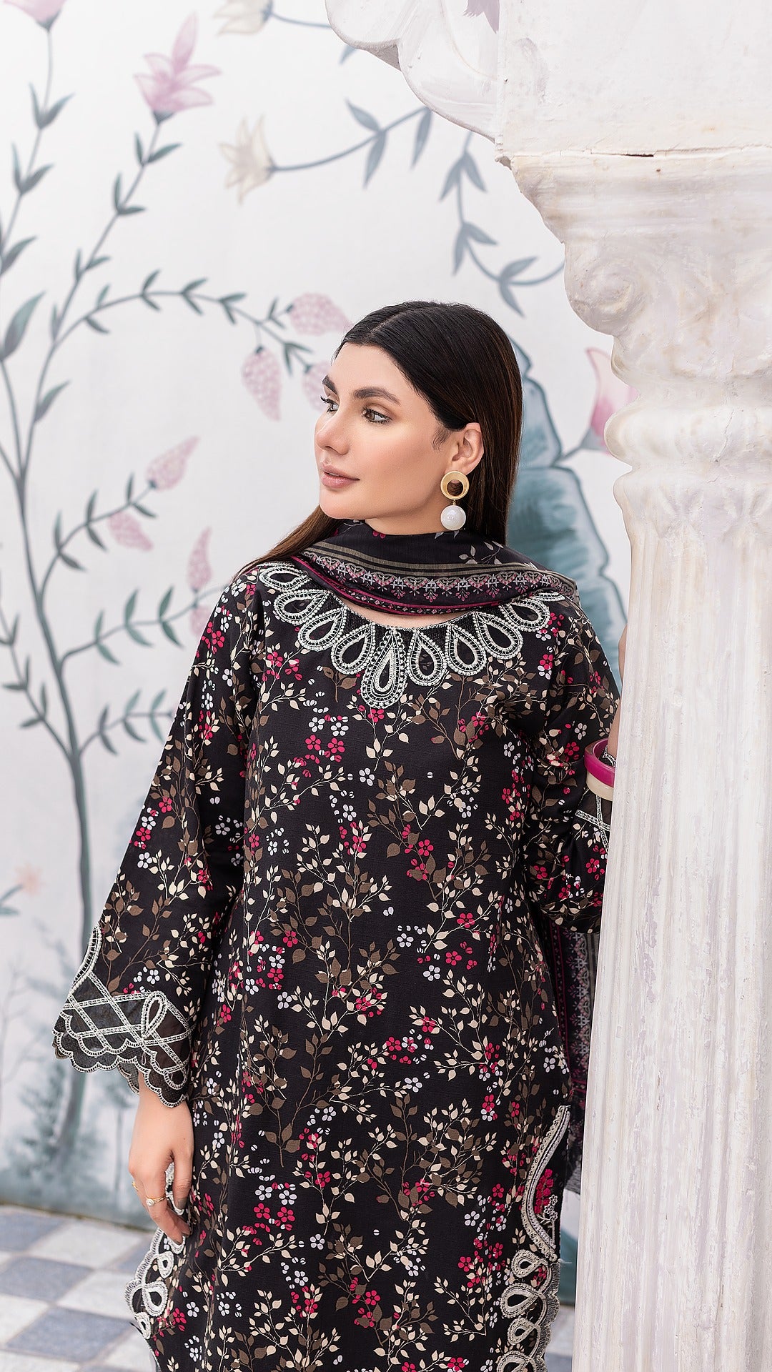 Premium Black 3-Piece Ready-to-Wear | Khaddar | Elegance in Every Thread