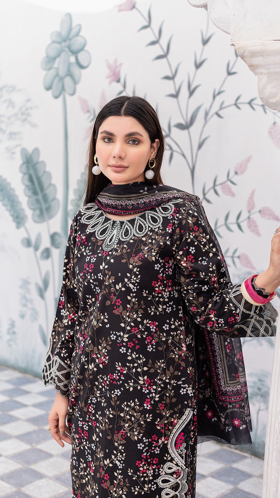 Premium Black 3-Piece Ready-to-Wear | Khaddar | Elegance in Every Thread