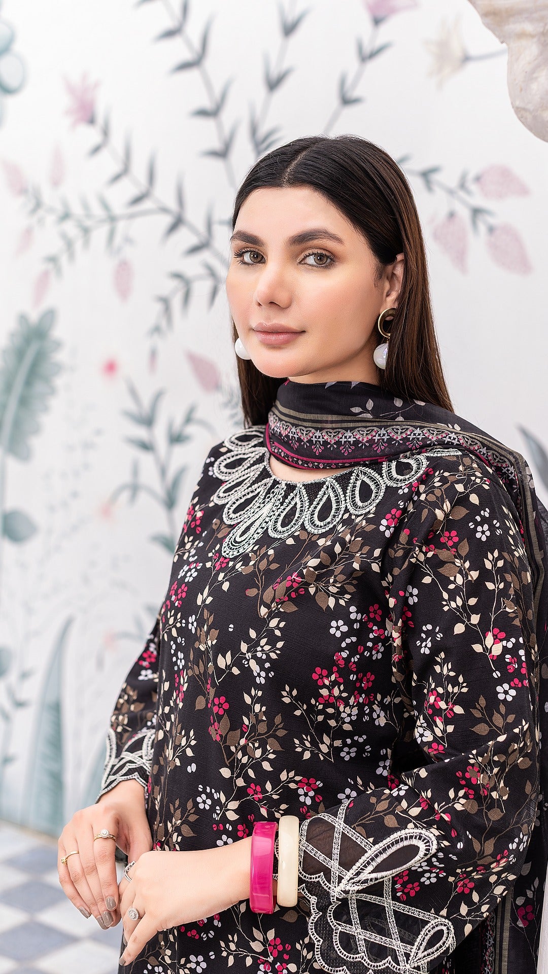 Premium Black 3-Piece Ready-to-Wear | Khaddar | Elegance in Every Thread